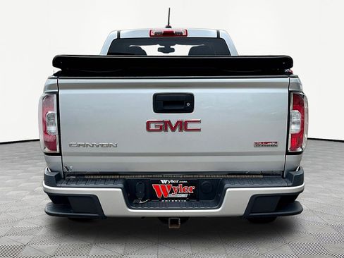 Used 2015 GMC Canyon SLE w/ All-Terrain Package AWD/4WD image 5