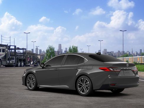 New 2026 Toyota Camry XLE image 8
