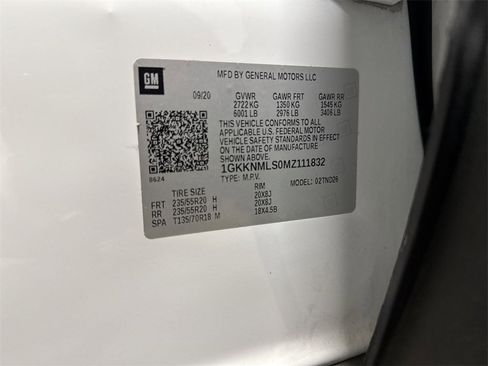 Used 2021 GMC Acadia SLT w/ Elevation Edition image 28