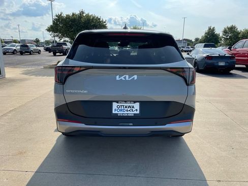 New 2026 Kia Sportage EX FWD image 6