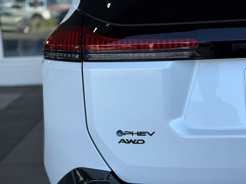 New 2026 Toyota RAV4 XSE AWD/4WD image 10