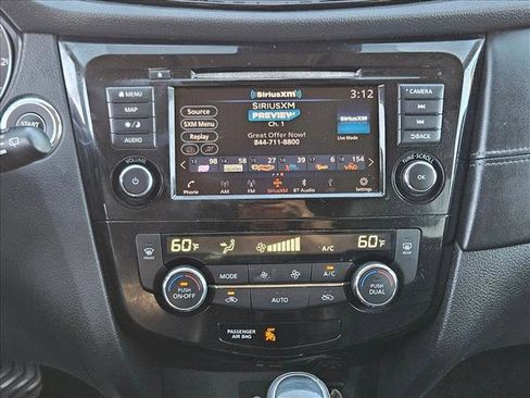 Used 2019 Nissan Rogue SL image 13