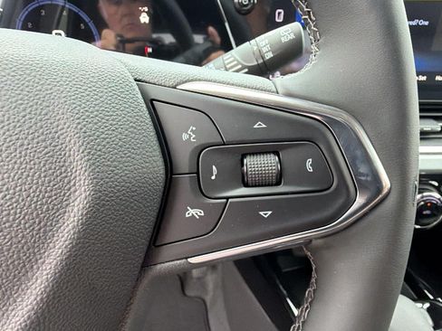 New 2026 Chevrolet Trax LT w/ Driver Confidence Package FWD image 23