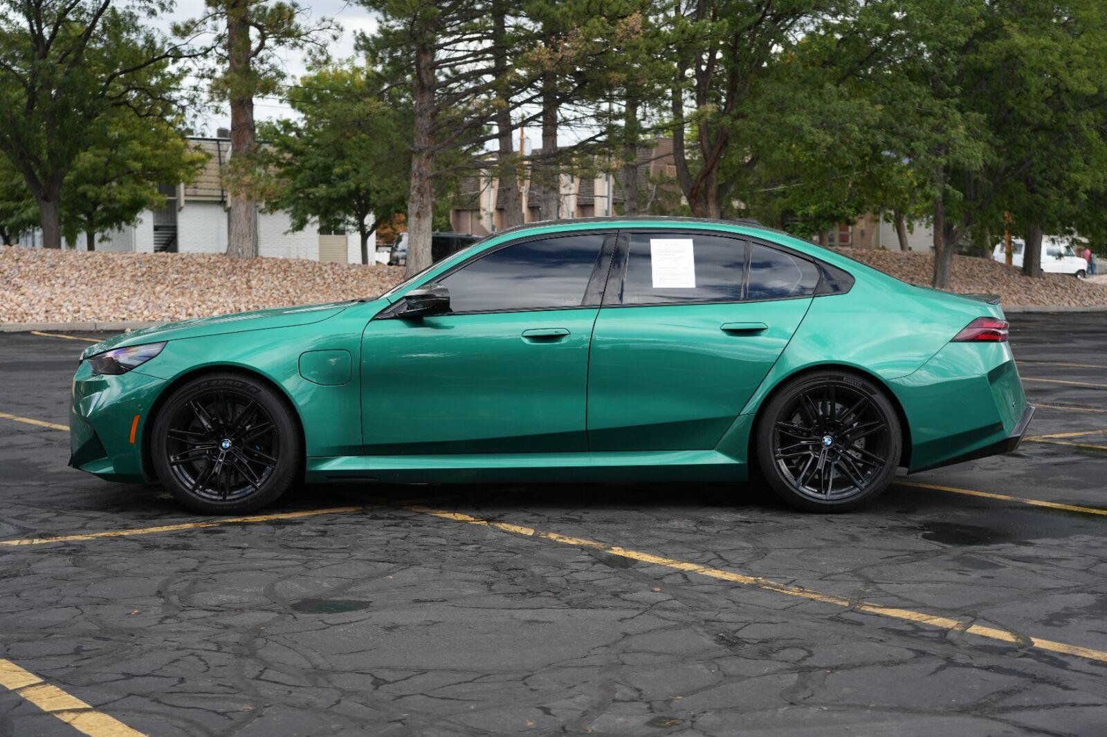 Used 2026 BMW M5 w/ Carbon Package AWD/4WD image 2