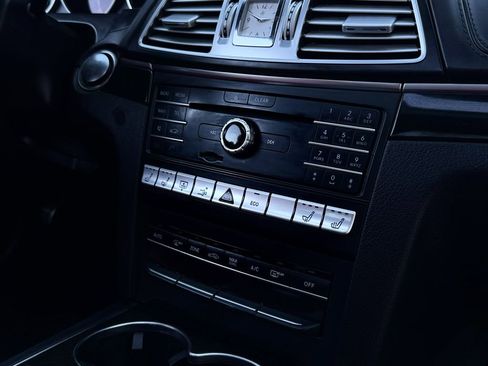 Used 2017 Mercedes-Benz E 550 E550 image 33