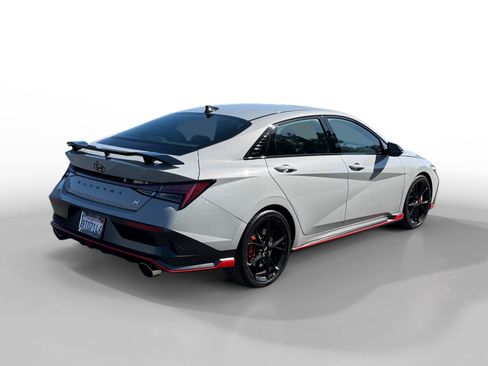 Certified 2025 Hyundai Elantra N FWD image 5