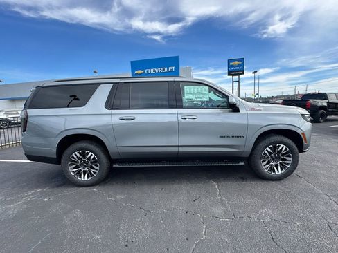 New 2026 Chevrolet Suburban Z71 w/ Comfort Package image 5