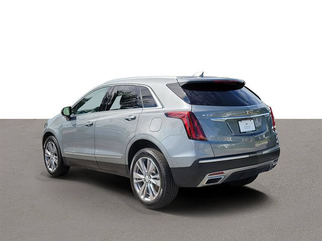 Certified 2023 Cadillac XT5 Premium Luxury w/ Technology Package FWD image 4