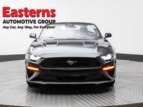 Used 2023 Ford Mustang Premium image 2
