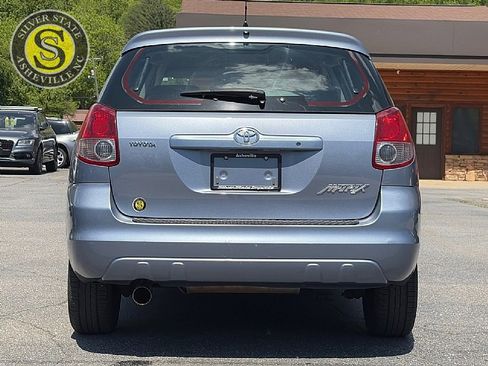 Used 2004 Toyota Matrix FWD image 5