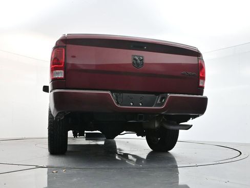 Used 2018 RAM 1500 Express w/ Express Value Package AWD/4WD image 32