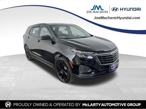 Used 2024 Chevrolet Equinox LS w/ LS Convenience Package FWD image 2