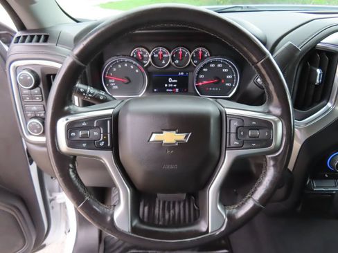 Used 2019 Chevrolet Silverado 1500 LT w/ All-Star Edition AWD/4WD image 17