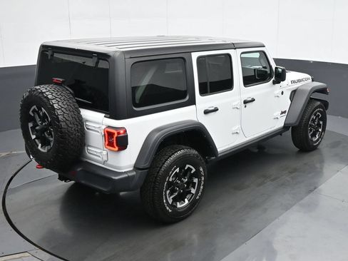 Used 2025 Jeep Wrangler Unlimited Rubicon AWD/4WD image 22
