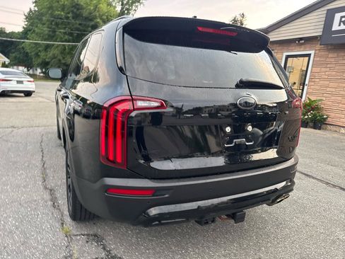 Used 2021 Kia Telluride EX w/ EX Premium Package AWD/4WD image 12