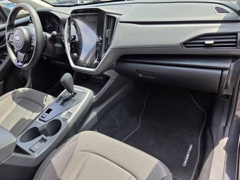 Used 2025 Subaru Crosstrek 2.0i Premium AWD/4WD image 18