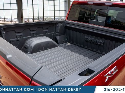 Used 2022 GMC Sierra 1500 SLT w/ SLT Premium Plus Package AWD/4WD image 35
