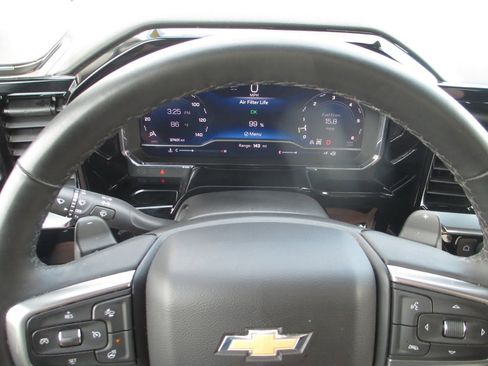 Used 2021 Chevrolet Silverado 1500 LT Trail Boss AWD/4WD image 27