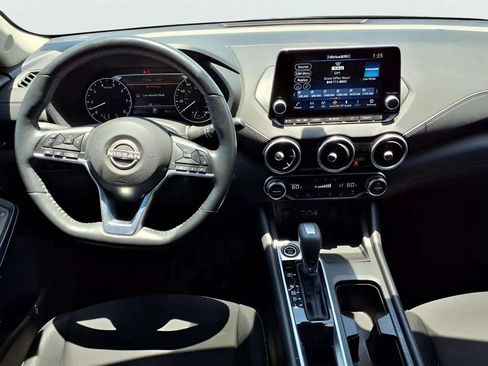 Used 2024 Nissan Sentra SV w/ All-Weather Package FWD image 11