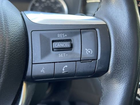 Used 2023 INFINITI QX60 Pure AWD/4WD image 22