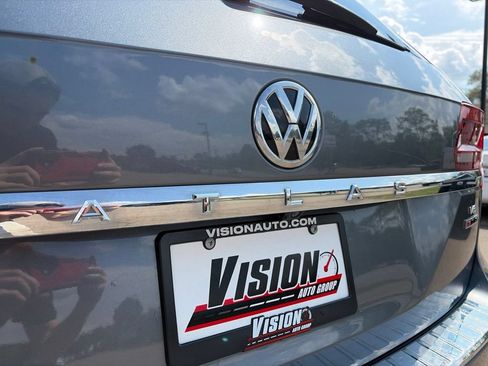 Used 2019 Volkswagen Atlas SEL AWD/4WD image 16