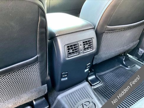Used 2016 Toyota 4Runner SR5 Premium AWD/4WD image 27