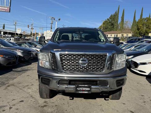 Used 2017 Nissan Titan SV AWD/4WD image 3