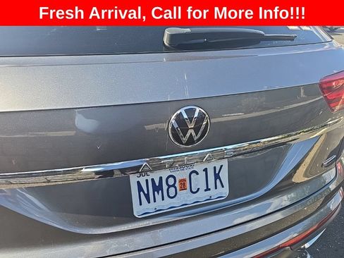 Used 2022 Volkswagen Atlas Cross Sport SE AWD/4WD image 30