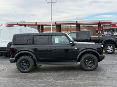 New 2025 Ford Bronco Outer Banks