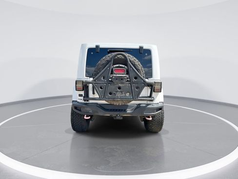 Used 2015 Jeep Wrangler Unlimited Rubicon image 7