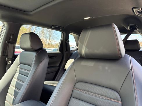 Used 2025 Honda CR-V Sport-L image 16