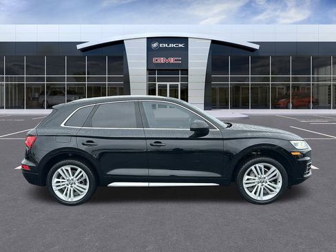 Used 2019 Audi Q5 2.0T Premium Plus w/ Premium Plus Package image 6