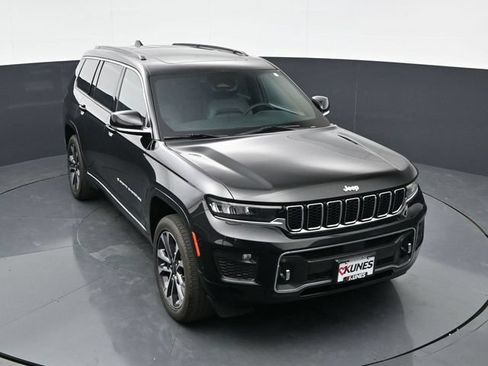 Used 2024 Jeep Grand Cherokee L Overland AWD/4WD image 38
