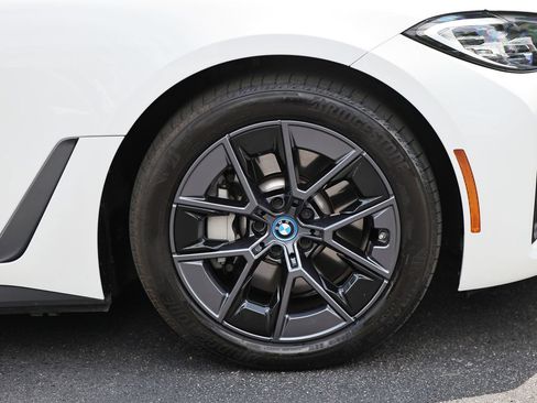 Used 2024 BMW i4 eDrive40 w/ Premium Package RWD image 5