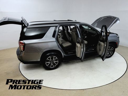 Used 2022 Chevrolet Tahoe Z71 w/ Z71 Off-Road Package image 24