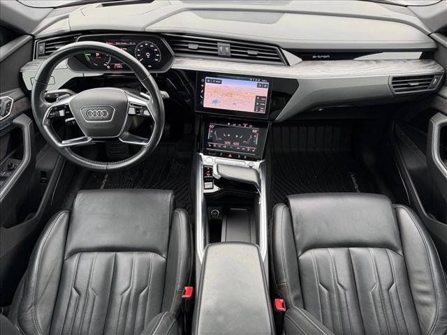 Used 2019 Audi e-tron Prestige w/ Prestige Package AWD/4WD image 20