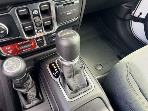 New 2026 Jeep Gladiator Sport AWD/4WD image 21