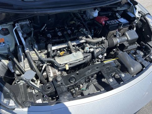 Used 2024 Nissan Versa SR FWD image 40