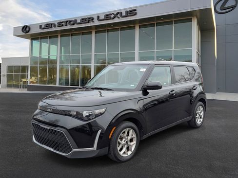 Used 2023 Kia Soul LX w/ Option Group 015 image 7