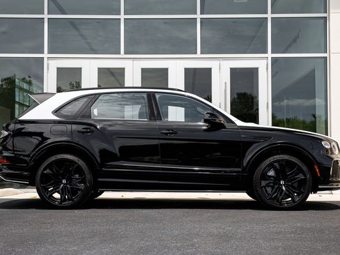 New 2026 Bentley Bentayga Speed AWD/4WD image 23