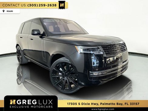 Used 2023 Land Rover Range Rover SE image 1