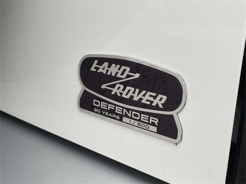 Used 2023 Land Rover Defender 110 S image 12