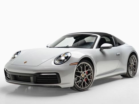Used 2024 Porsche 911 Targa 4S w/ Premium Package AWD/4WD image 4