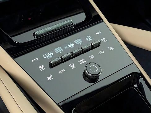 New 2026 Porsche Cayenne AWD/4WD image 34