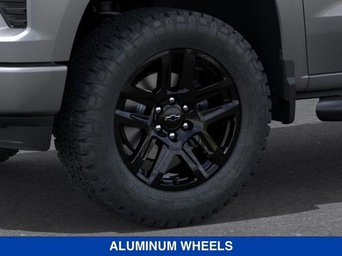 New 2026 Chevrolet Silverado 1500 Custom w/ Turbomax Blackout Package AWD/4WD image 9