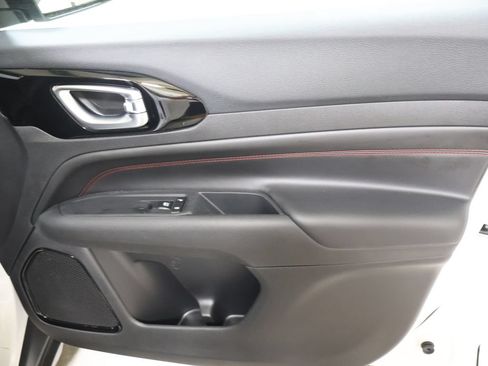 New 2026 Jeep Compass Trailhawk AWD/4WD image 18