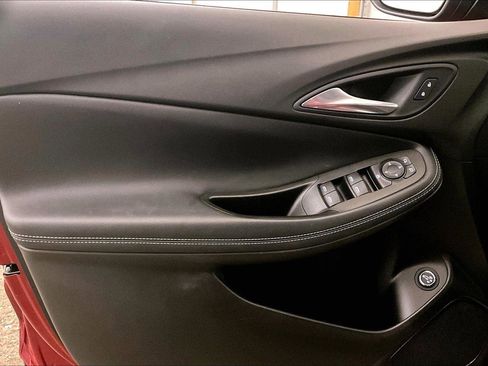 Used 2021 Buick Encore GX Select image 22