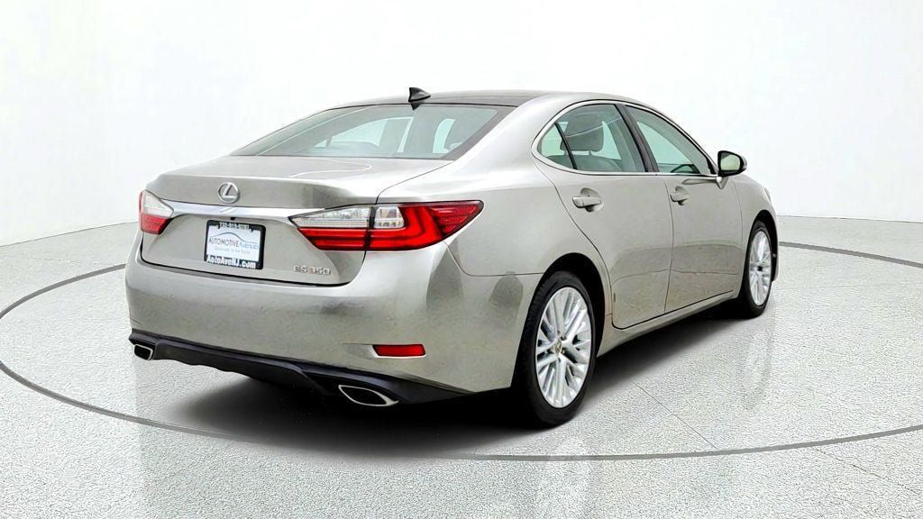 Used 2016 Lexus ES 350 w/ Luxury Package w/Wood Trim FWD image 5