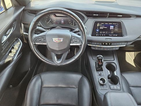 Used 2023 Cadillac XT4 Sport FWD image 32