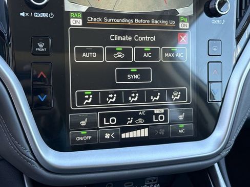 Used 2025 Subaru Outback Onyx Edition image 23